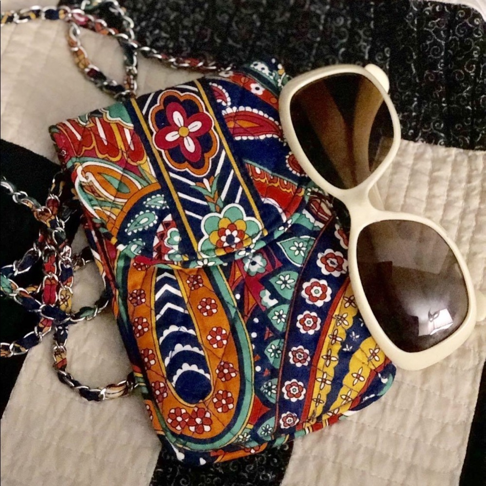 VERA BRADley slim cross body
